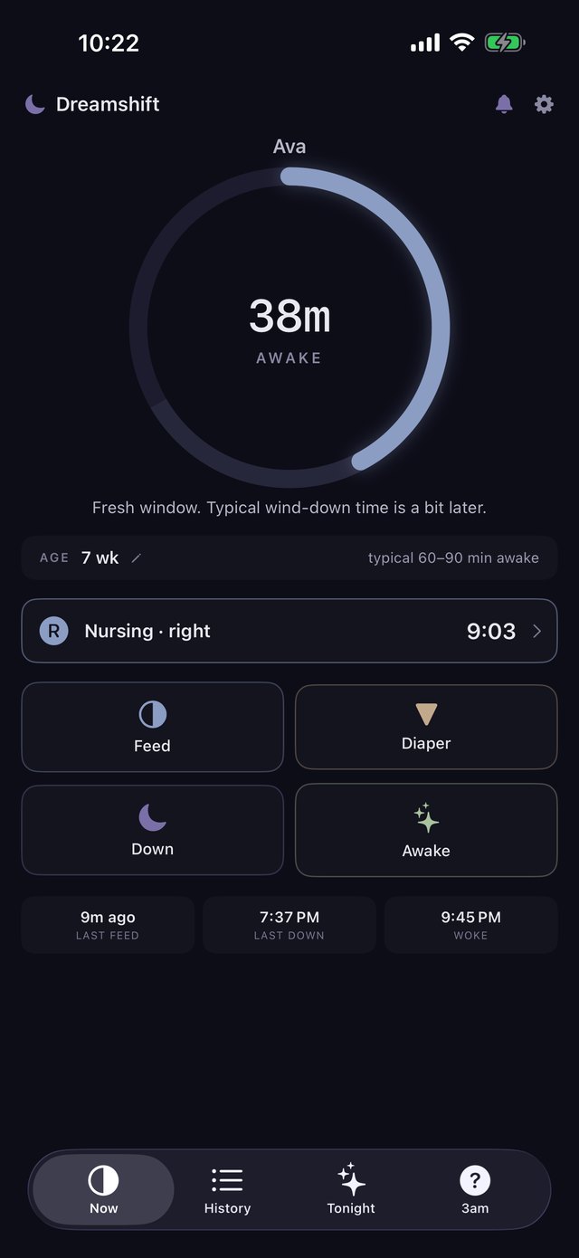 The Now screen: awake time, the four log buttons and the last feed